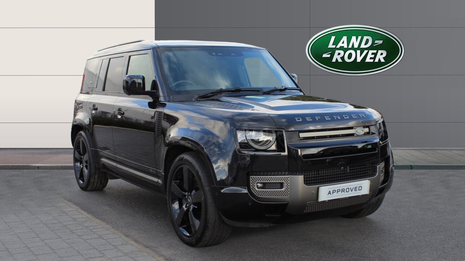 Used Land Rover Defender 3.0 D300 XDynamic HSE 110 5dr Auto Diesel Estate for Sale Vertu Motors